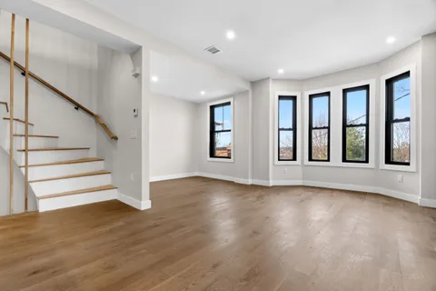 $1,025,000 | 16 Yale Terrace, Unit 2, Jamaica Plain, MA 02130
