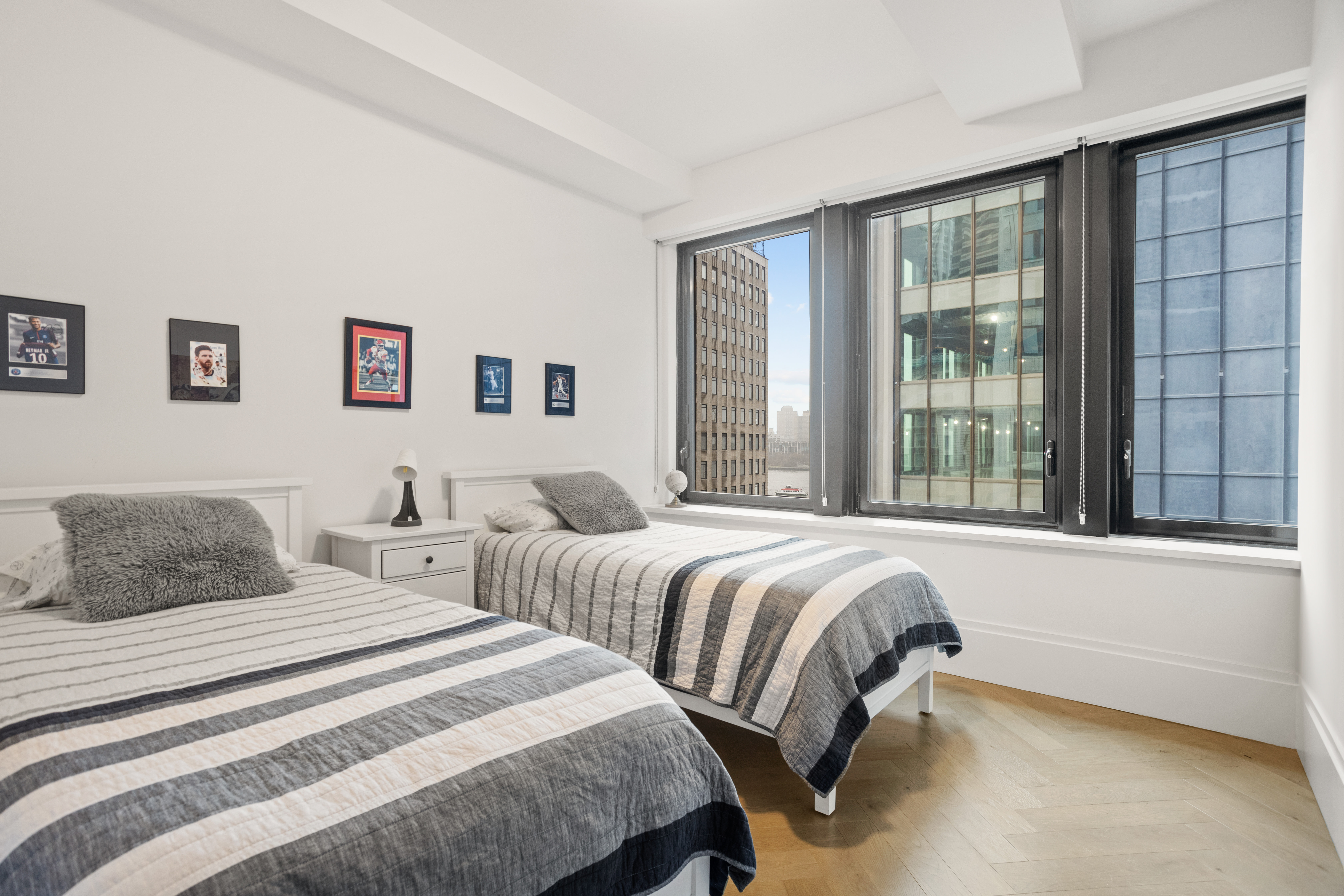 101 Wall Street, Unit 11C Manhattan, NY 10005 - Photo 5 of 12 Gallery Image 5