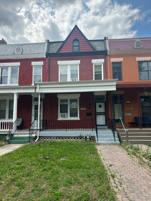 Contact Agent | 3926 Illinois Avenue Northwest, Washington, DC 20011