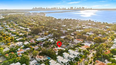 $3,495,000 | 865 West 47th Street, Miami Beach, FL 33140