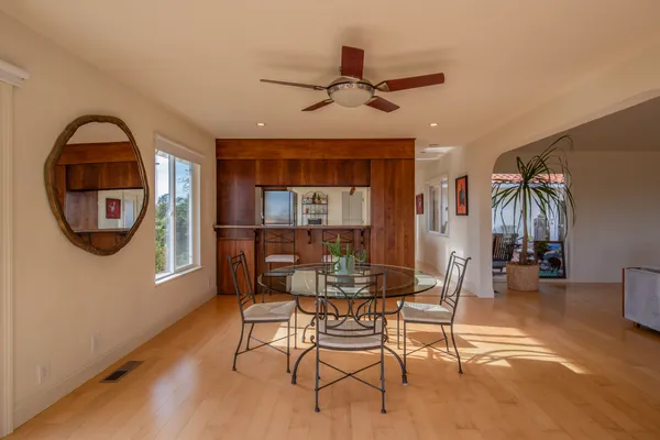 $1,695,000 | 1163 Mountain Pine Road, Cloverdale, CA 95425