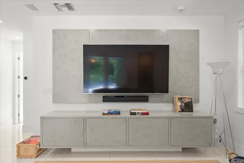 $4,200,000 | 5700 Southwest 86th Street, Miami, FL 33143