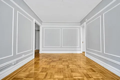 $300,000 | 720 West 173rd Street, Unit 23 | Washington Heights