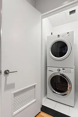 37 Bridge Street, Unit 2E Brooklyn, NY 11201 - Photo 12 of 19