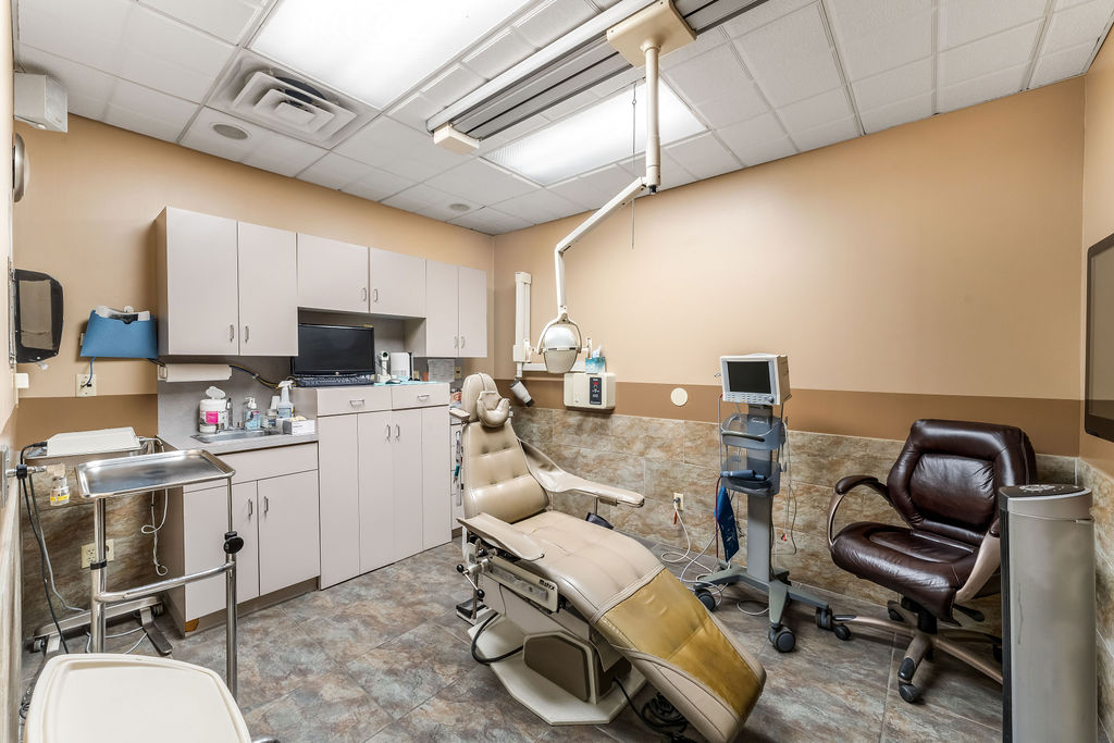 869 Bergen Avenue, Unit COMMERCIAL Jersey City, NJ 07306 - Photo 12 of 26