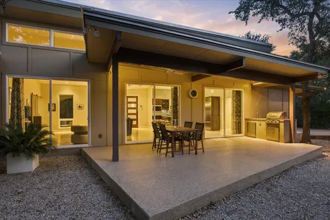 $868,000 | 110 Purgatory Pass, San Marcos, TX 78666