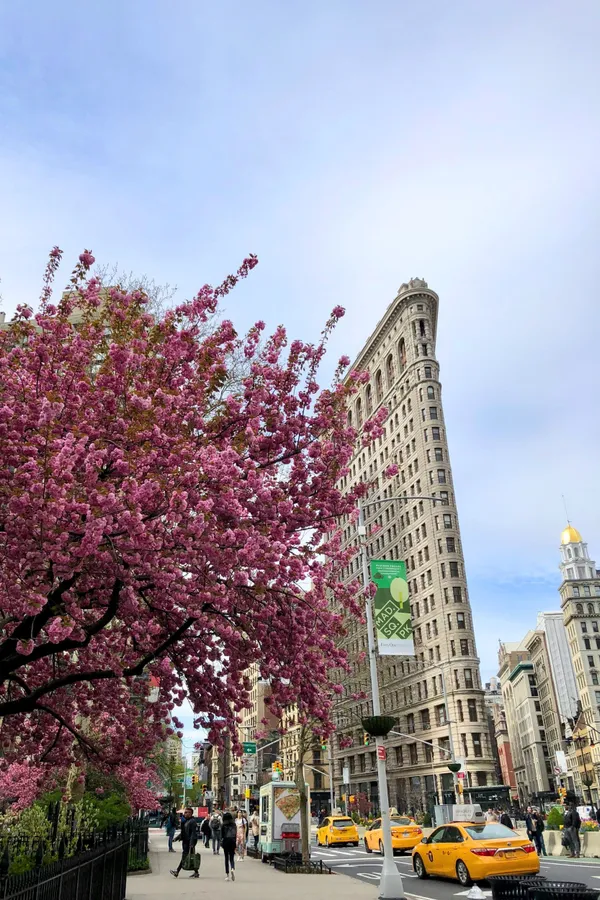 $2,695,000 | 10 East 18th Street, Unit 7N | Flatiron