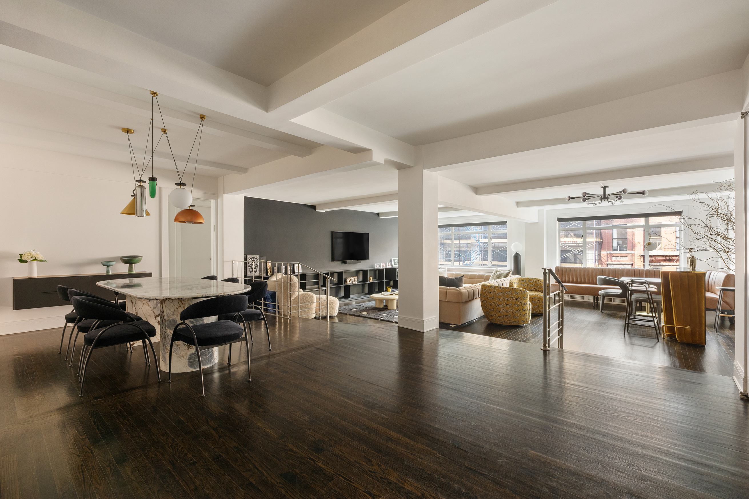 170 East 77th Street, Unit 6A Manhattan, NY 10075 - Photo 2 of 17 Gallery Image 2