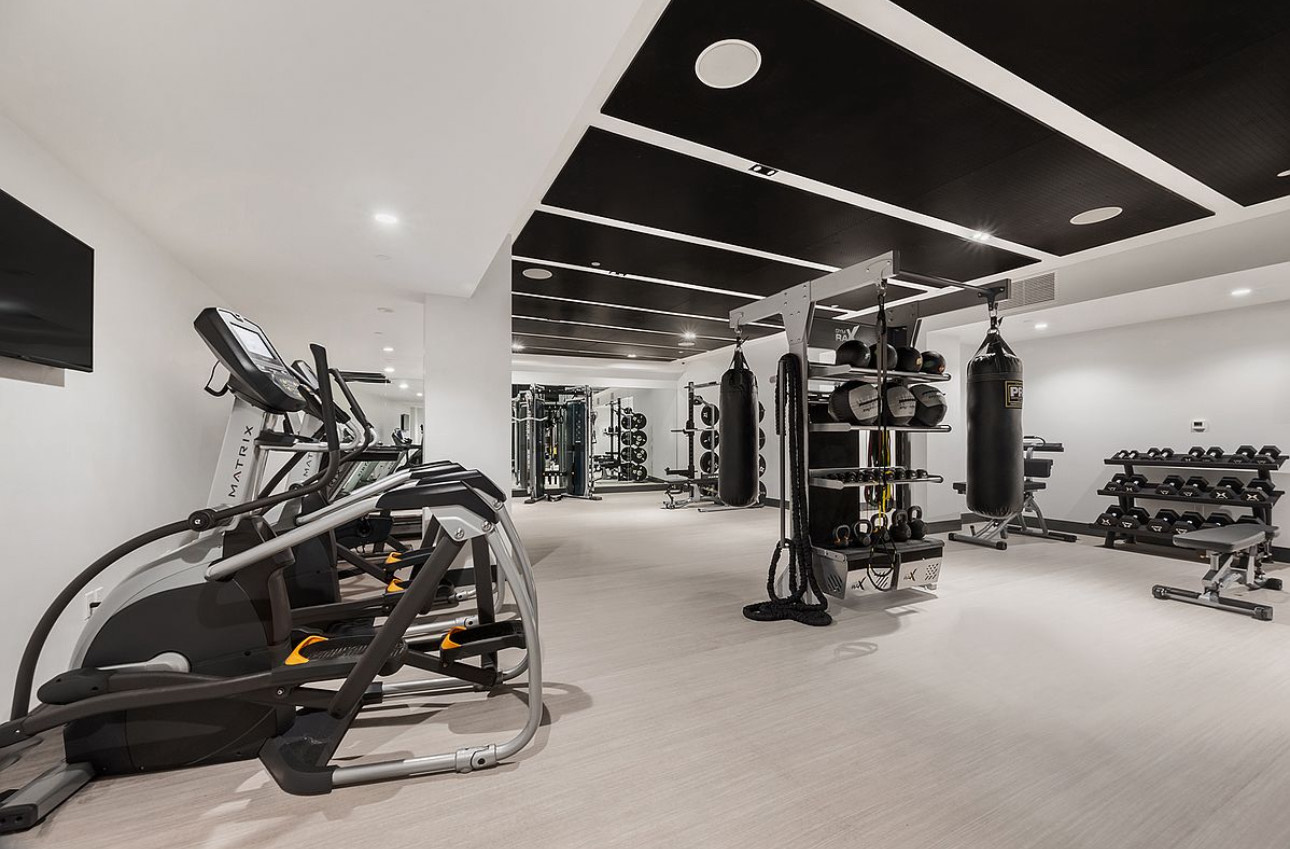 575 4th Avenue, Unit 8B Brooklyn, NY 11215 - Photo 9 of 18 a view of a room with gym equipment