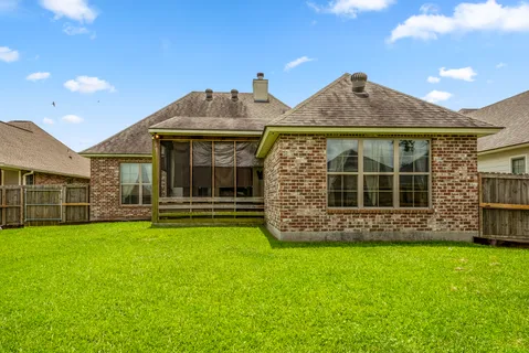 $264,900 | 1748 North Haniel Drive, Lake Charles, LA 70611
