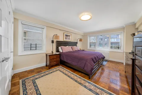 $1,675,000 | 345 East 56th Street, Unit 7J | Sutton Place