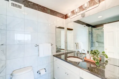 $1,750,000 | 2700 Virginia Avenue Northwest, Washington, DC 20037