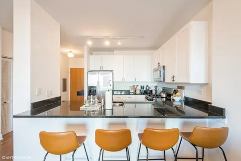 $350,000 | 451 West Huron Street, Unit 804, Chicago, IL 60654