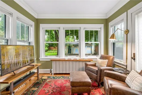$950,000 | 4711 Dupont Avenue South, Minneapolis, MN 55419