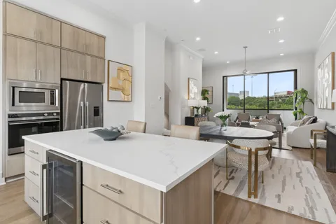 $794,900 | 2401 Canton Street, Unit 1003, Dallas, TX 75201