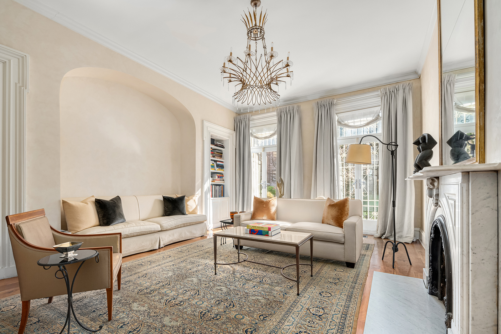 212 East 32nd Street Manhattan, NY 10016 - Photo 2 of 13