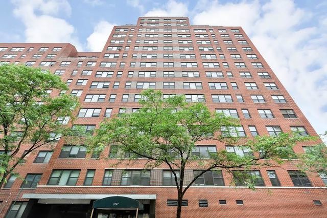 200 East 27th Street, Unit 11H Manhattan, NY 10016 - Photo 8 of 9 a front view of a multi story building