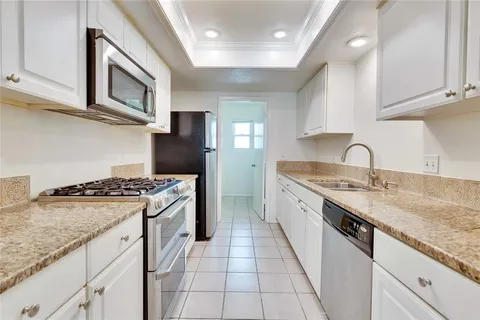 $435,000 | 206 Clearday Drive, Austin, TX 78745