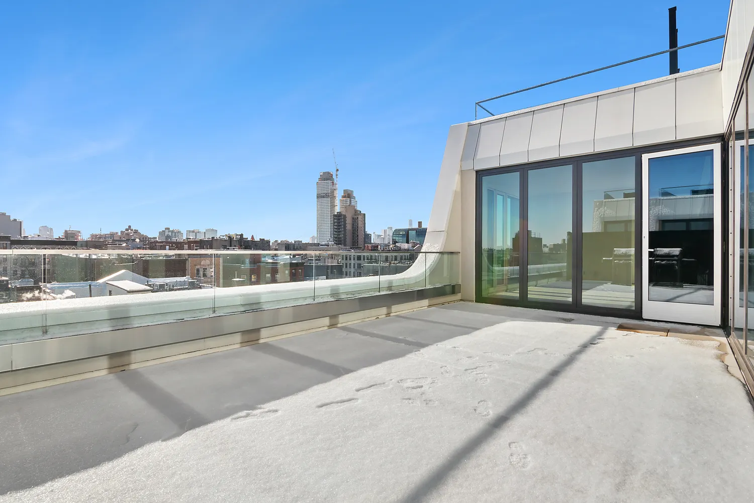 $9,700 | 171 North 1st Street, Unit PHF | Williamsburg