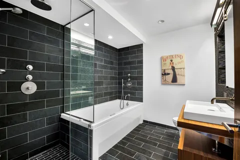 $1,600,000 | 2280 Frederick Douglass Boulevard, Unit 10B | Harlem