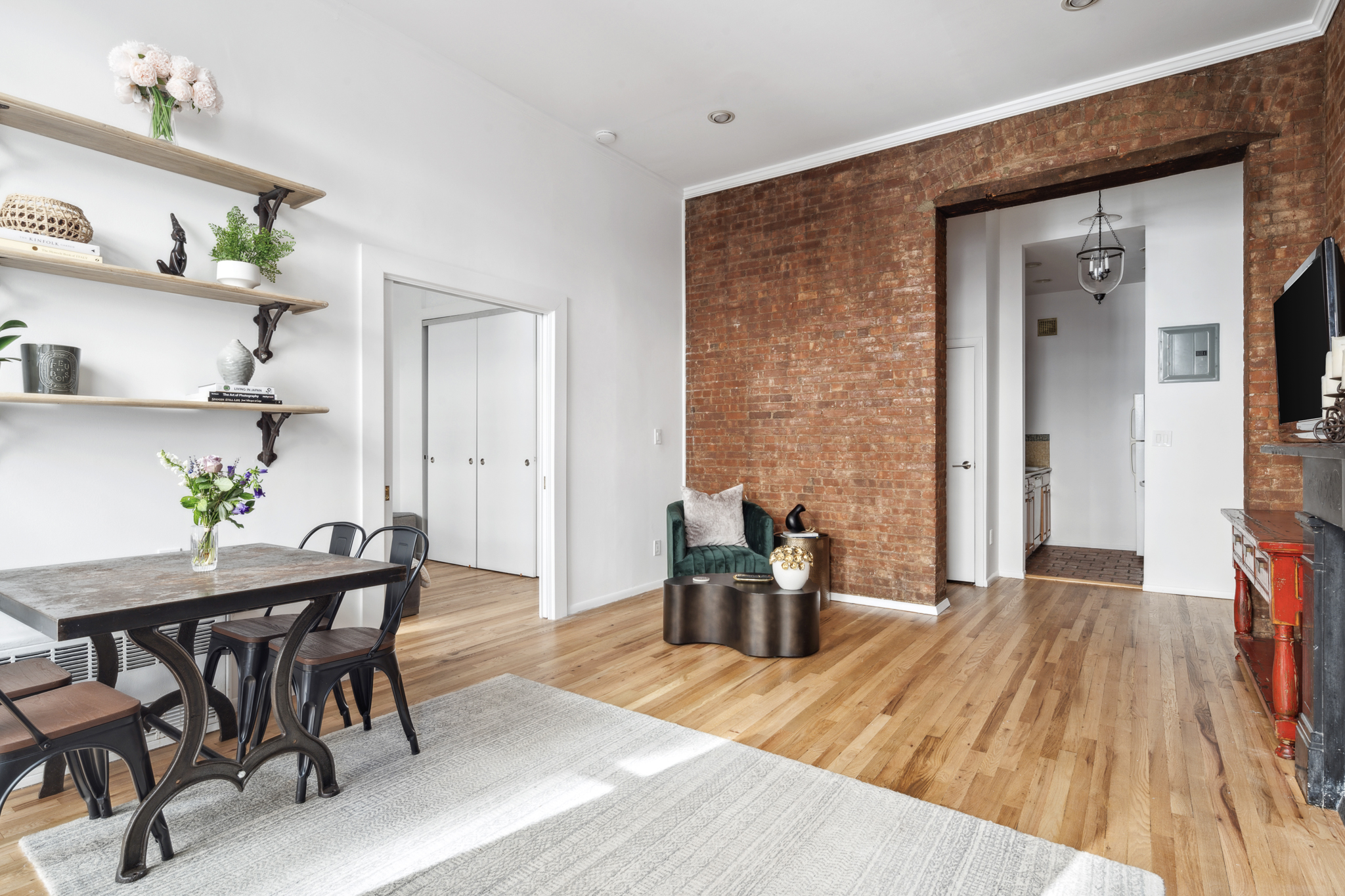 23 East 10th Street, Unit 409 Manhattan, NY 10003 - Photo 3 of 11