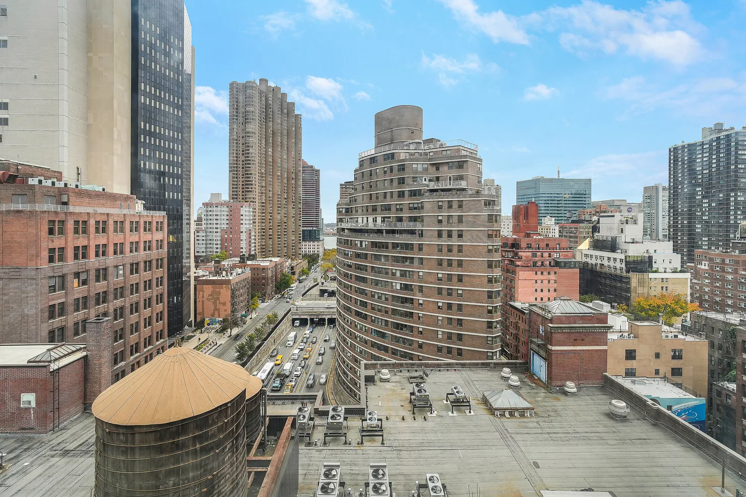 $625,000 | 201 East 36th Street, Unit 16E | Murray Hill