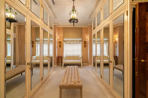 $25,000,000 | 778 Park Avenue, Unit 8 | Lenox Hill