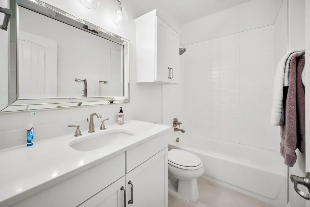 $1,695,000 | 17601 Stratus Cove, Austin, TX 78738