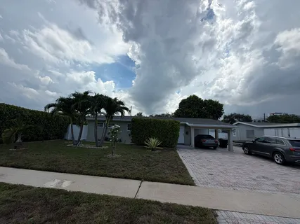 $499,900 | 2061 Southwest 38th Avenue, Fort Lauderdale, FL 33312