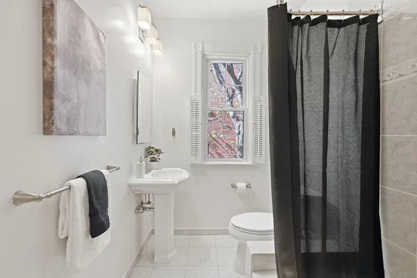 $259,000 | 5112 Connecticut Avenue Northwest, Unit 303, Washington, DC 20008