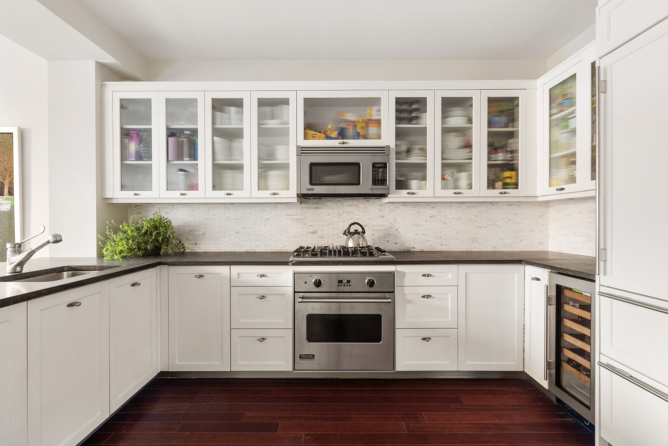 80 Riverside Boulevard, Unit 5J Manhattan, NY 10069 - Photo 4 of 12