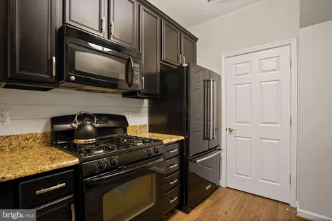 $335,000 | 20365 Belmont Park Terrace, Unit 108, Ashburn, VA 20147