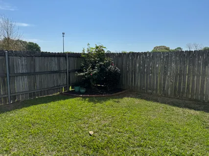 $229,000 | 133 Wild Rose Lane, Youngsville, LA 70592