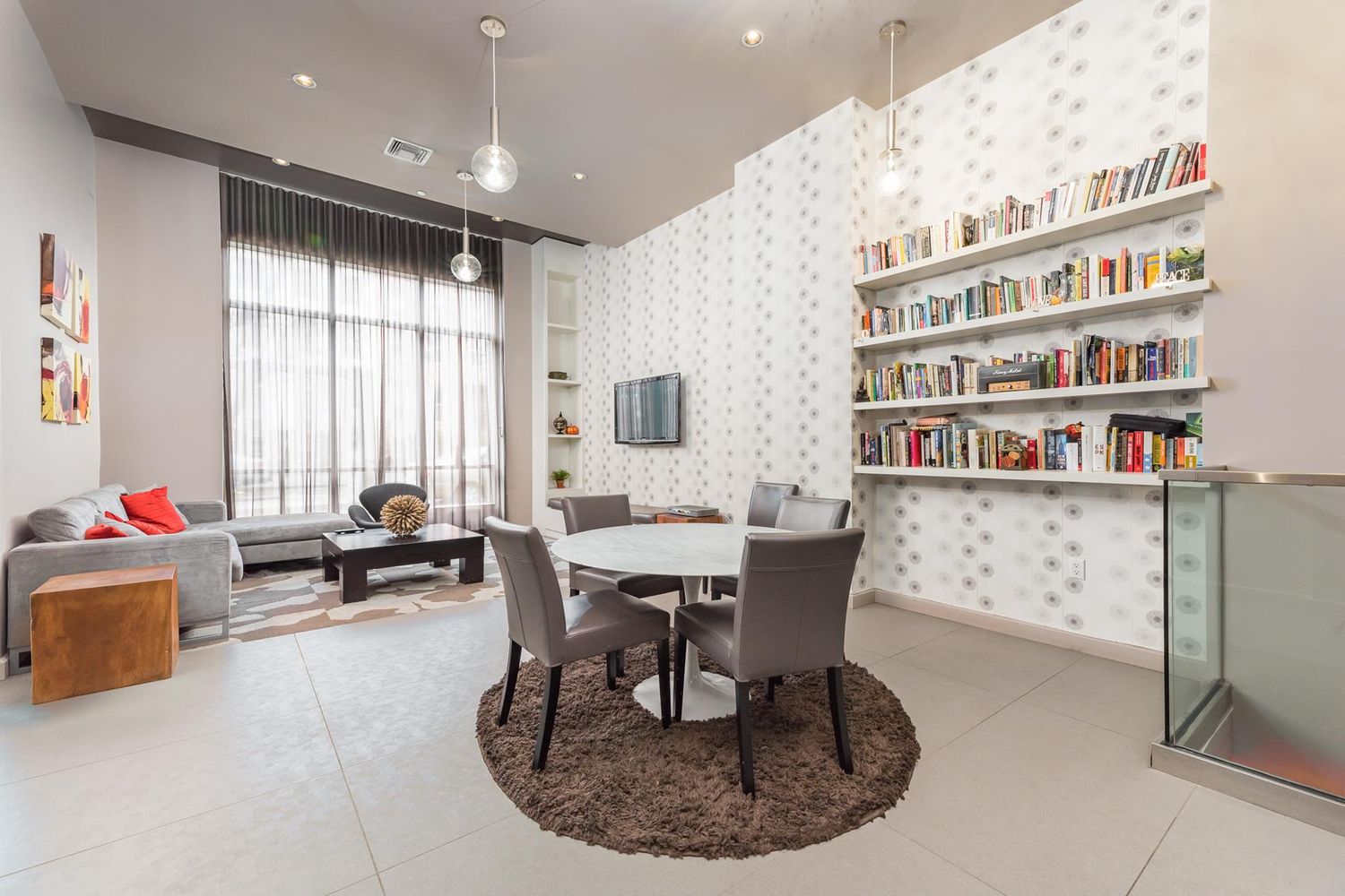315 Gates Avenue, Unit 3H Brooklyn, NY 11216 - Photo 6 of 12 a view of a dining room with furniture