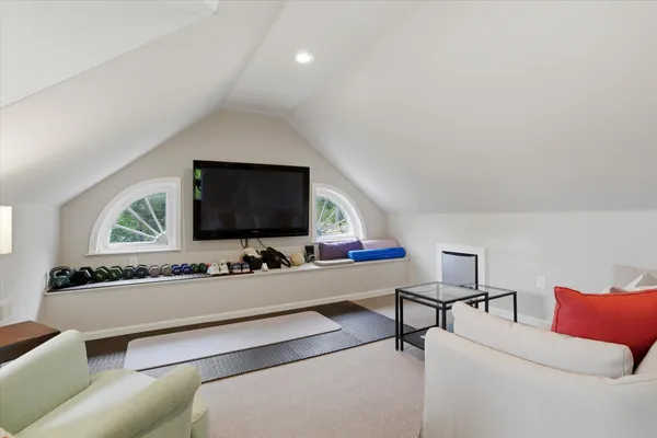 $1,395,000 | 7 Farm Road, Wayne, PA 19087