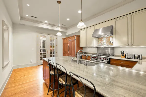 $1,850,000 | 2021 N Street Northwest, Washington, DC 20036