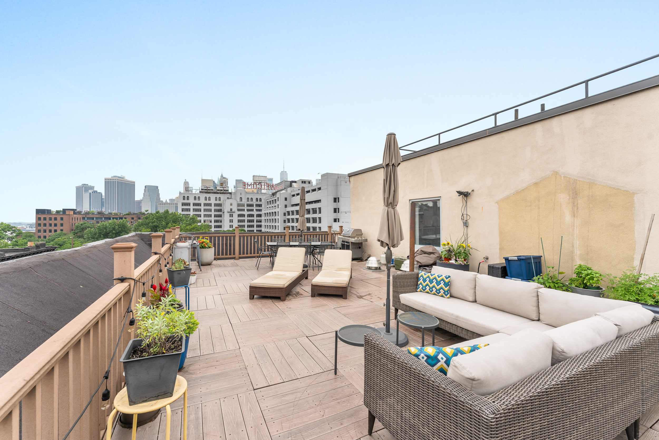 55 Poplar Street, Unit 6A Brooklyn, NY 11201 - Photo 10 of 13 a view of balcony with seating space and city view