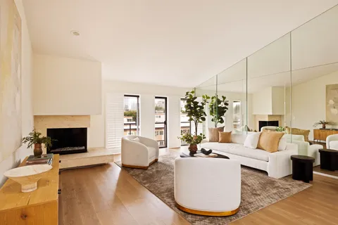 $1,349,000 | 1520 South Beverly Glen Boulevard, Unit 507, Los Angeles, CA 90024