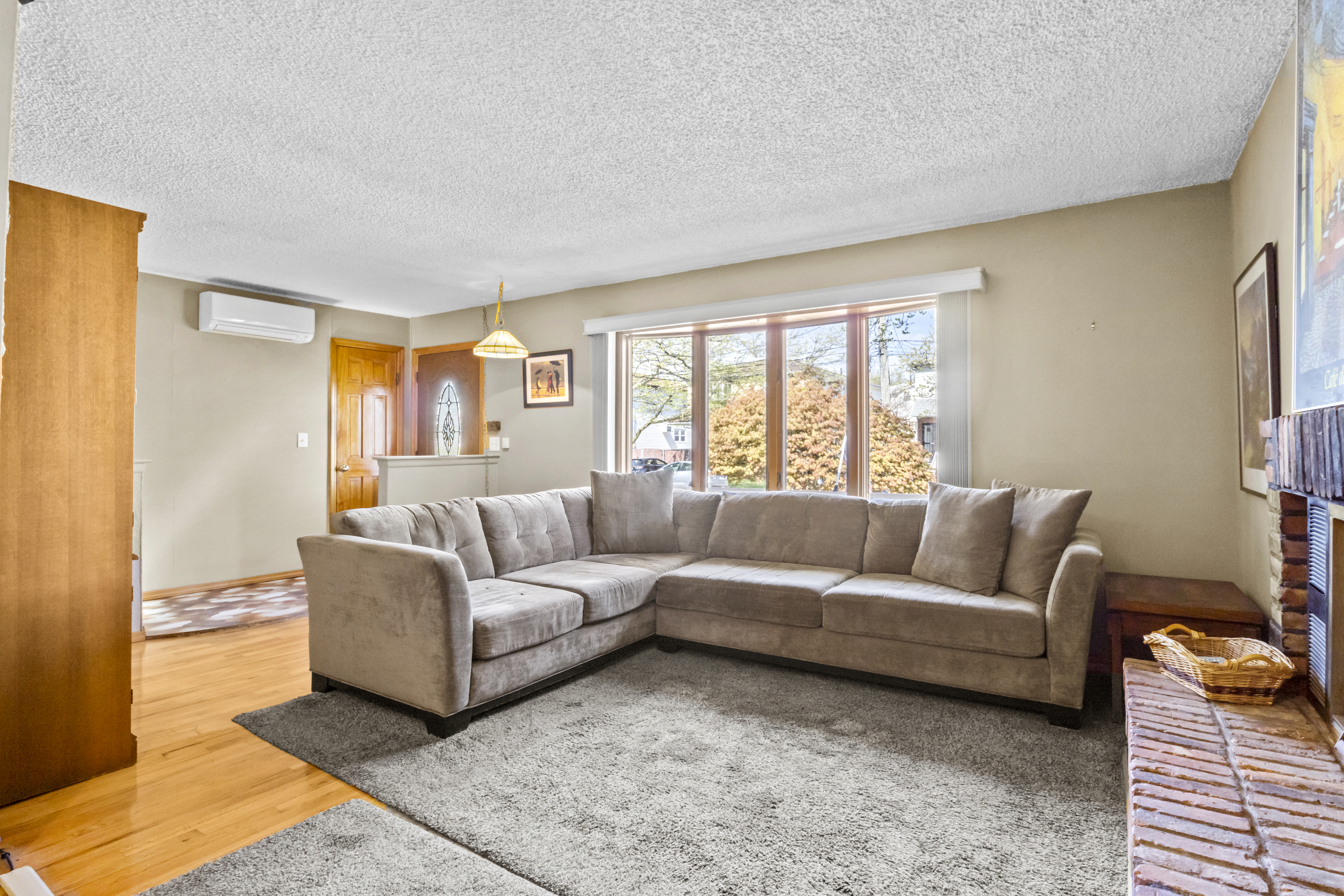 114 Greencroft Avenue Staten Island, NY 10308 - Photo 9 of 30