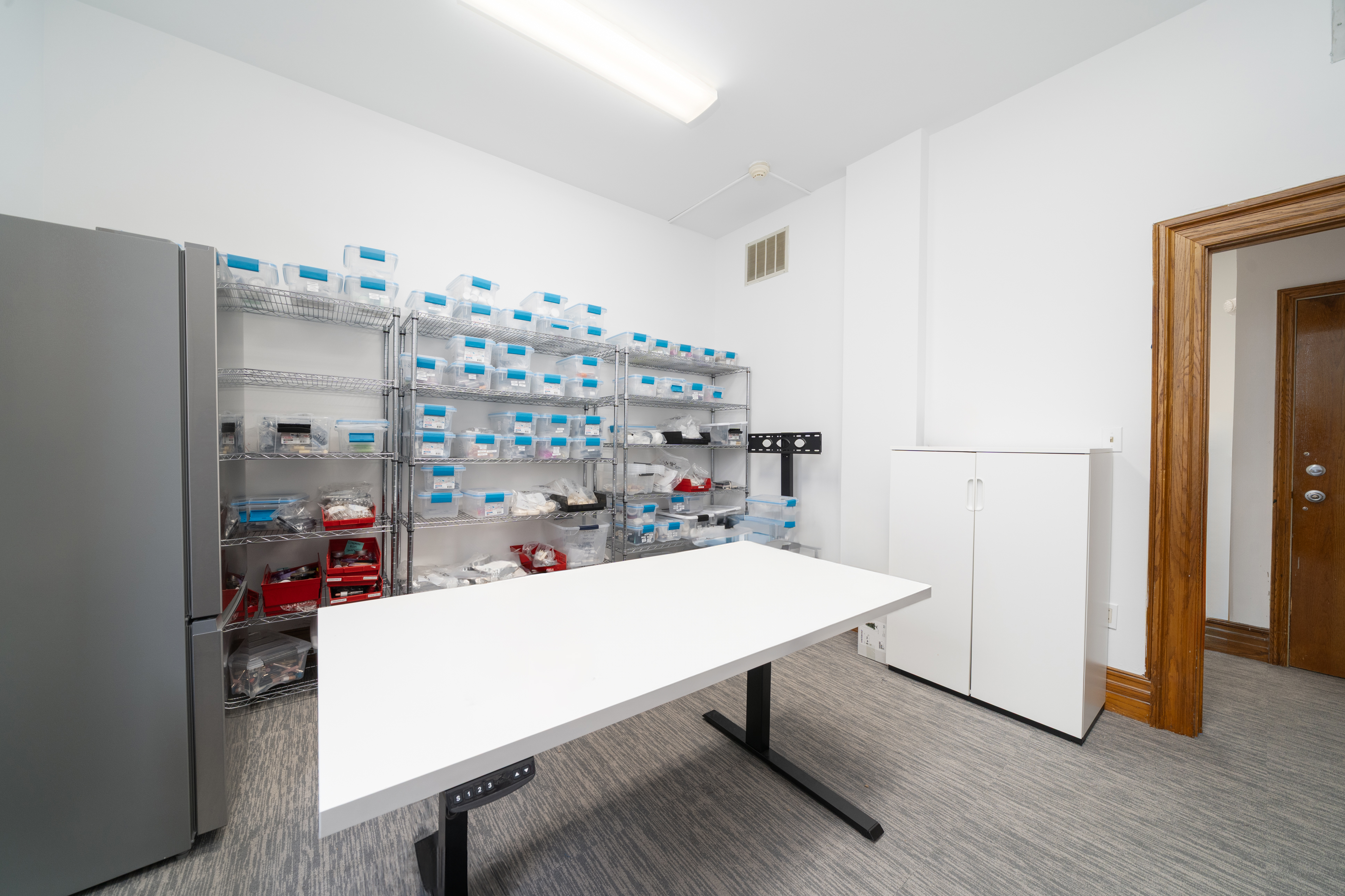 84 Washington Street Hoboken, NJ 07030 - Photo 3 of 9 a room with a table and chairs