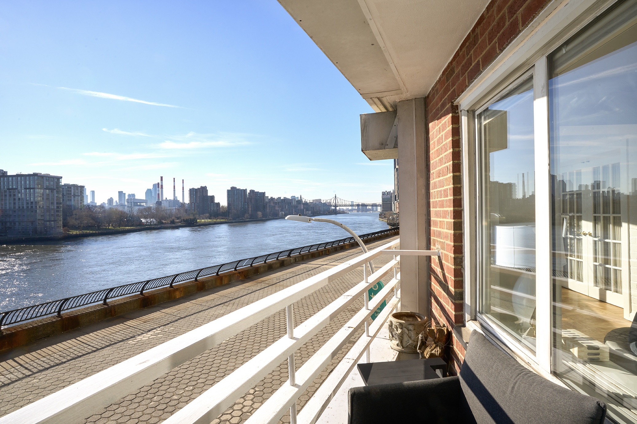 1 Gracie Terrace, Unit 2B/1B Manhattan, NY 10028 - Photo 3 of 19