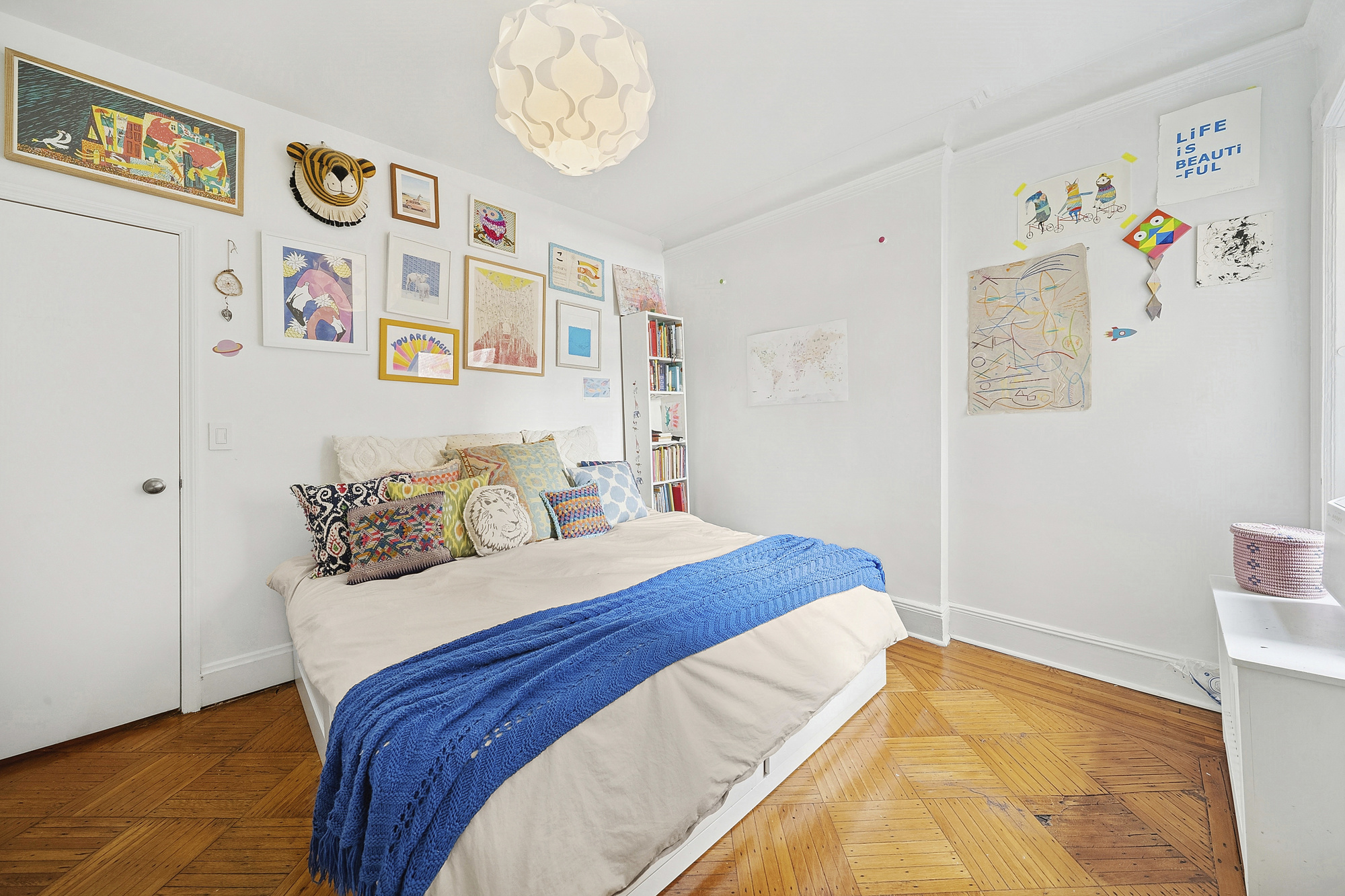 184 Clinton Avenue, Unit 4A Brooklyn, NY 11205 - Photo 5 of 9 a bedroom with a bed and a window