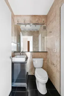 $1,925,000 | 360 East 88th Street, Unit 18D | Upper East Side