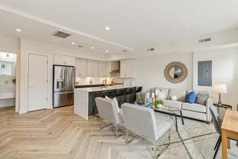 $650,000 | 1214 Queen Street Northeast, Unit 2, Washington, DC 20002