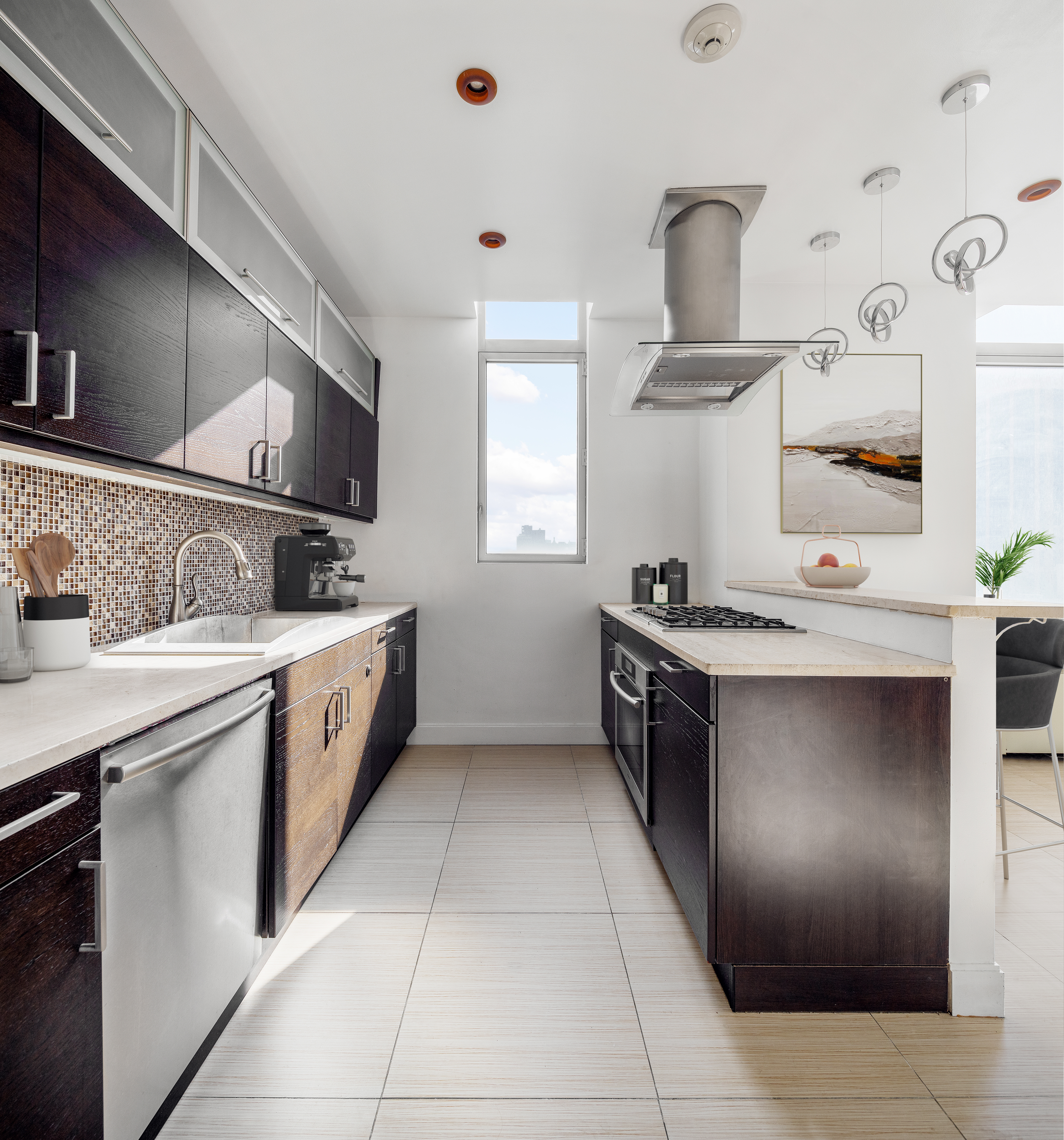 556 3rd Avenue, Unit PHA Manhattan, NY 10016 - Photo 4 of 17