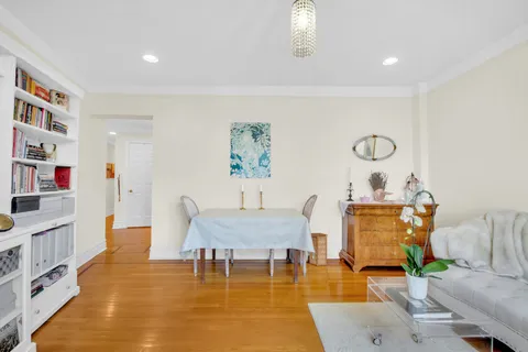 $620,000 | 725 Riverside Drive, Unit 4D | Hamilton Heights