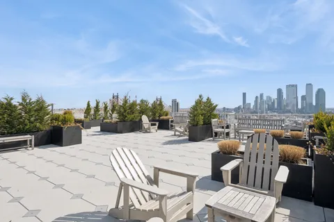 $1,625,000 | 45 Sutton Place South, Unit 12I | Sutton Place