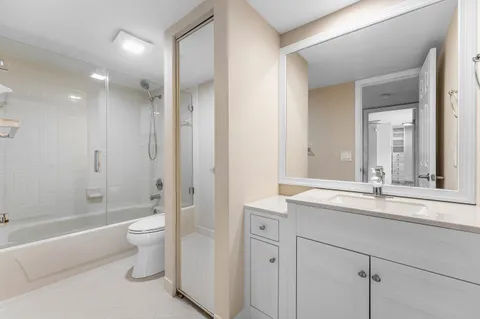 $425,000 | 2818 Waterford Drive North, Deerfield Beach, FL 33442