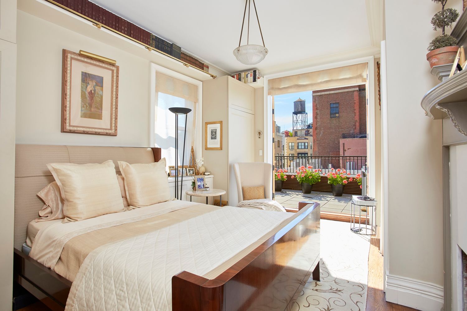 $4,250,000 | 22 East 88th Street, Unit PHD | Upper East Side