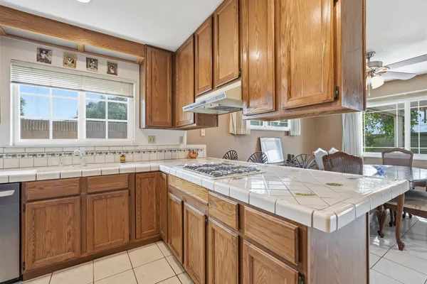 $949,000 | 5301 Kirtland Avenue, Lakewood, CA 90713